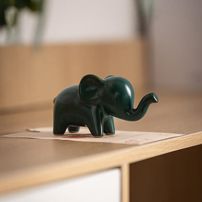 Mythstone Small Ceramic Elephant Home Tea Pet Figurine Desk Decoration