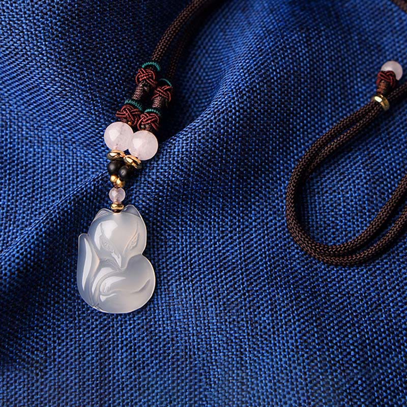 Mythstone Chalcedony Fox Pink Crystal Bead Harmony String Necklace Pendant