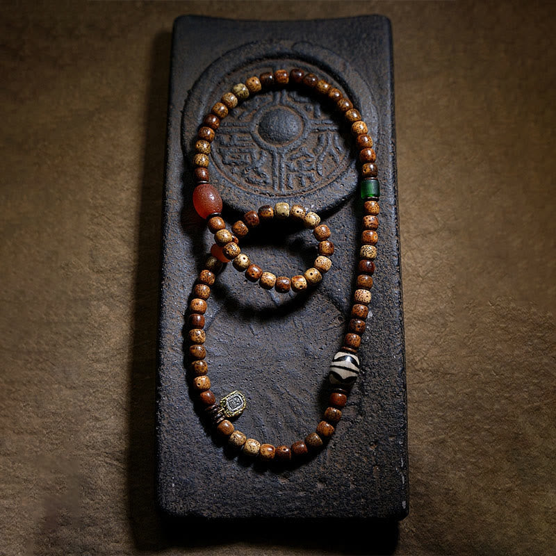 Pulsera de triple vuelta con cuentas de ámbar, dzi, semilla de Bodhi tibetano, ágata y zakiram, diosa de la riqueza