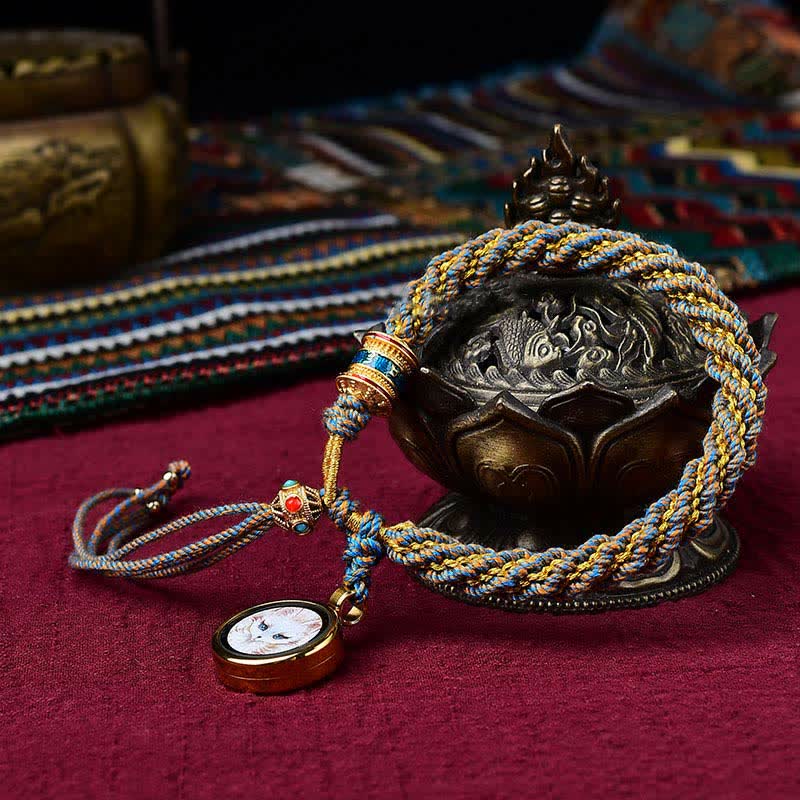 Pulsera de hilo tejido con amuleto de la suerte Thangka tibetano Mythstone hecha a mano