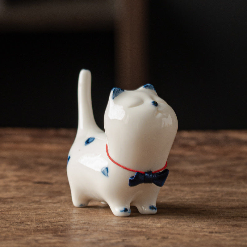 Mythstone Mini Lucky White Cat Kitten Tea Pet Ceramic Home Desk Figurine Decoration