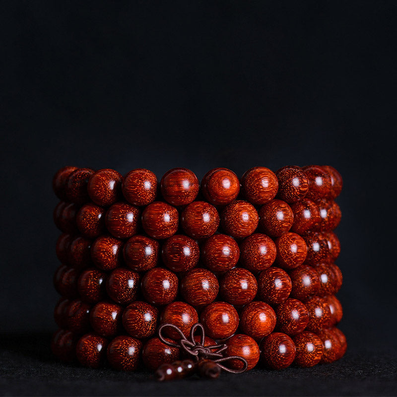 Pulsera de equilibrio de sándalo rojo con hojas pequeñas tibetanas de MythStone 