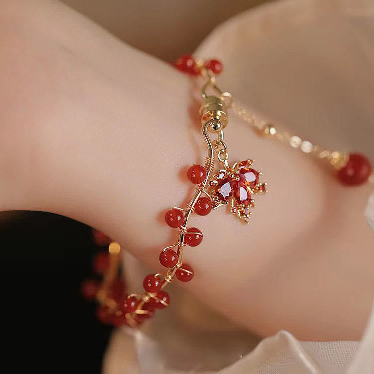 Mythstone Red Maple Leaf Luck Charm Bracelet