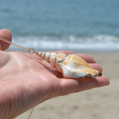 Mythstone Natural Shankha Conch Shell Seashell Lucky Necklace Pendant