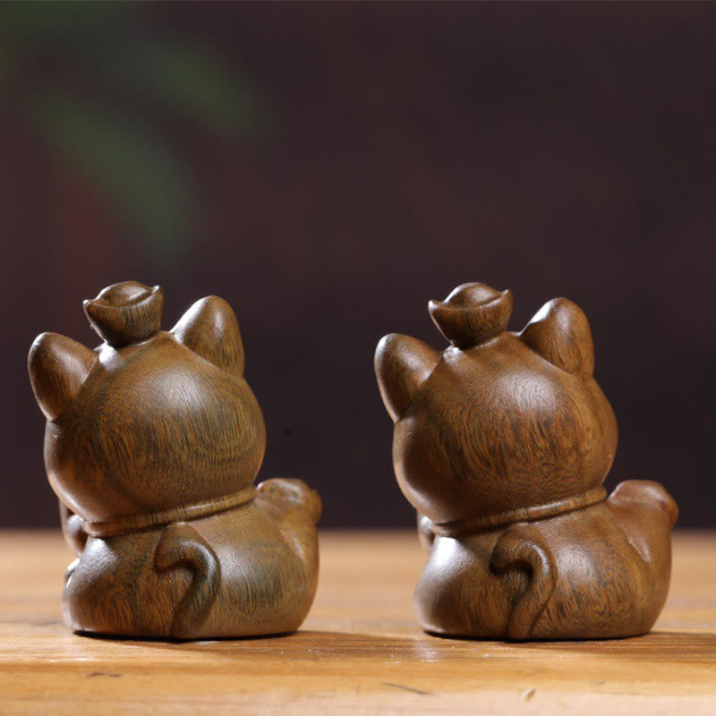 Mythstone Mini Green Sandalwood Ingot Lucky Cat Carved Peace Desk Decorations