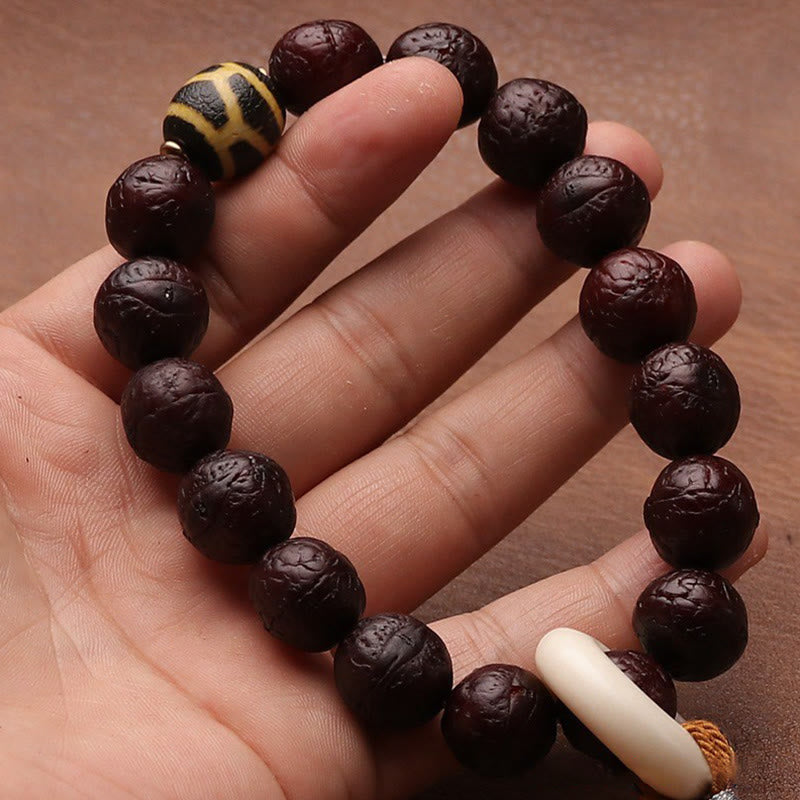 Mythstone Tibetan Bodhi Seed Agate Bead Luck Wealth Tassel Charm Wrist Mala