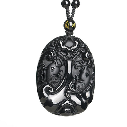 Collar con colgante de fuerza y ​​cumplimiento con cuentas de pez koi de obsidiana negra Mythstone 