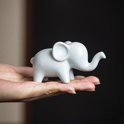 Mythstone Small Ceramic Elephant Home Tea Pet Figurine Desk Decoration