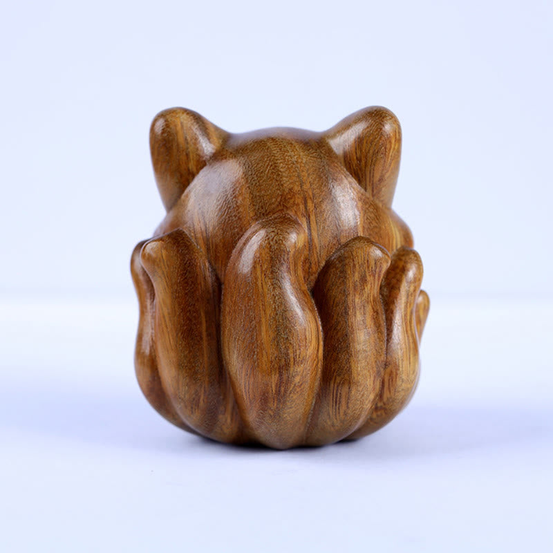 Mythstone Mini Nine-Tailed Fox Ivory Fruit Sandalwood Green Sandalwood Blessing Decoration