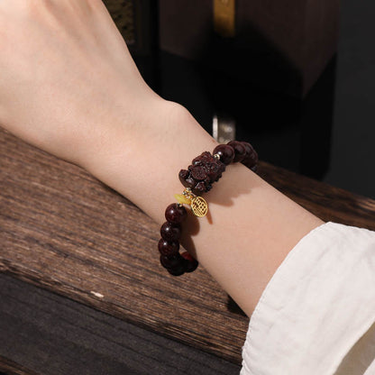 Mythstone Small Leaf Red Sandalwood Gold Swallower Calm Bracelet