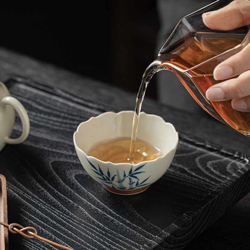 Mythstone Small Blue Bamboo Leaves Ceramic Teacup Kung Fu Tea Cup Bowl