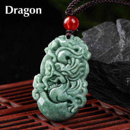 Colgante de jade natural Mythstone con el signo del zodíaco chino de la prosperidad de 12 caracteres