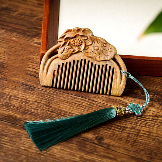 Mythstone Natural Green Sandalwood Lotus Flower Leaf Engraved Soothing Comb