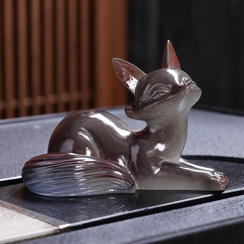 Mythstone Color Changing Small Cute Fox Tea Pet Resin Home Figurine Decoration