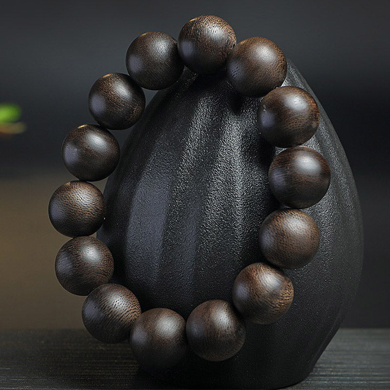 Pulsera de madera de agar con 108 cuentas de mala de MythStone, paz, fuerza y ​​calma