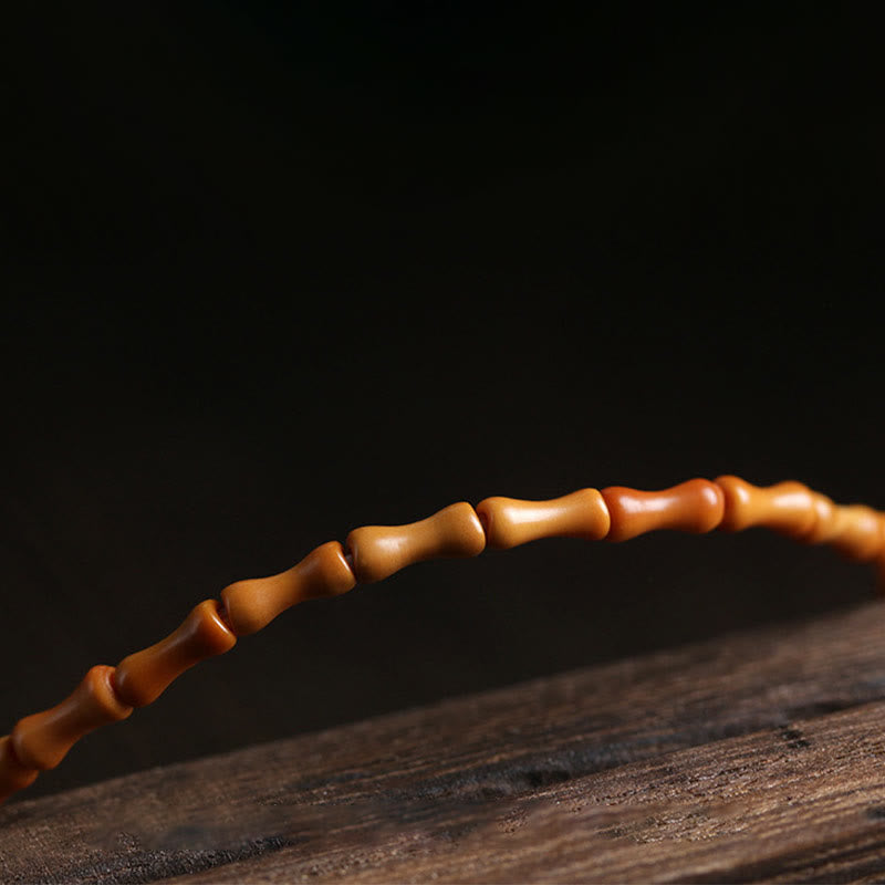 Mythstone Natural Olive Pit Green Aventurine Bamboo Pattern Luck Bracelet