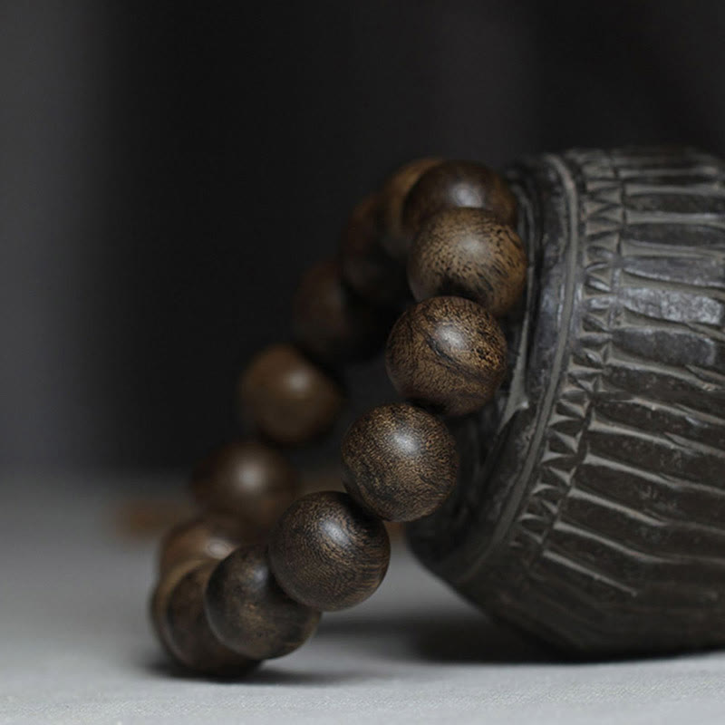 Mythstone Nine Points Sinking Water Vietnam Hoi An Agarwood Peace Strength Bracelet