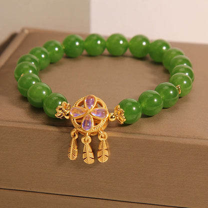 Pulsera de la suerte con trébol de cuatro hojas y atrapasueños de jade verde Mythstone 