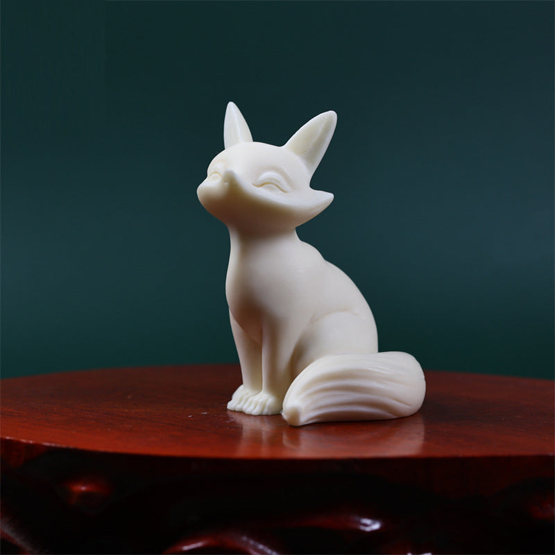 Mythstone Mini Nine-tailed Fox Ivory Fruit Protection Home Decoration