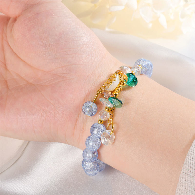 Mythstone Simple Design Flower Charm Glass Bead Bracelet