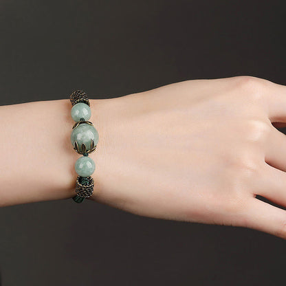 Pulsera de jade verde con cuentas de la suerte hecha a mano Mythstone 