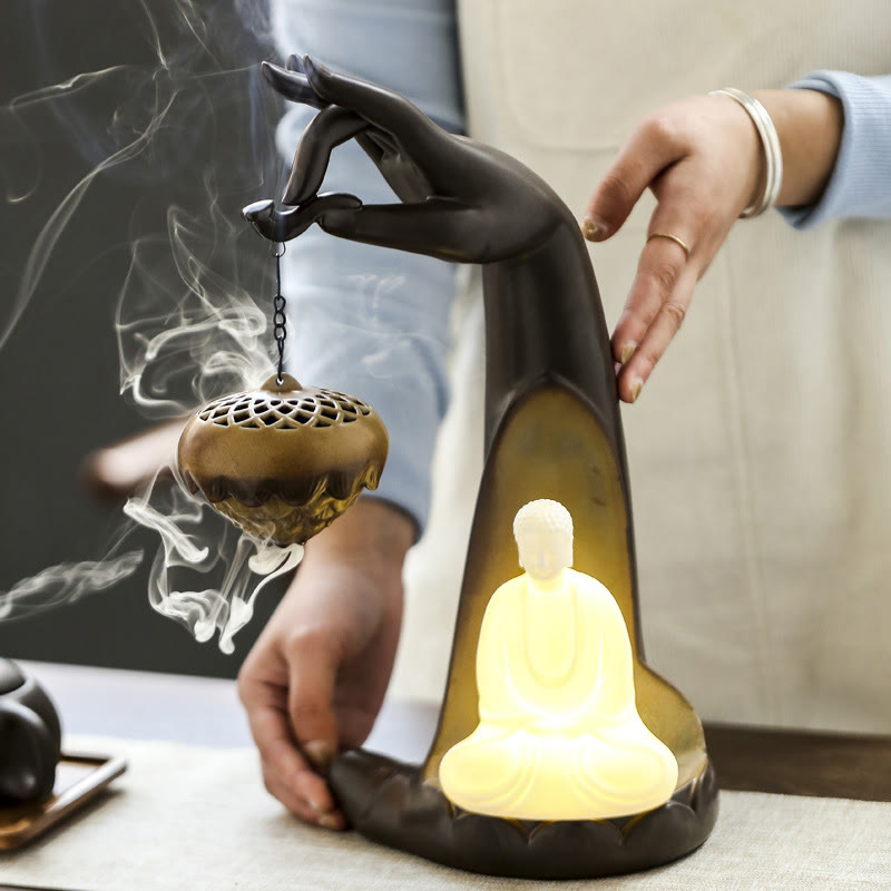 Quemador de incienso de cerámica con forma de mano de Buda y luz LED Mythstone, fuente de humo con reflujo, decoración curativa 