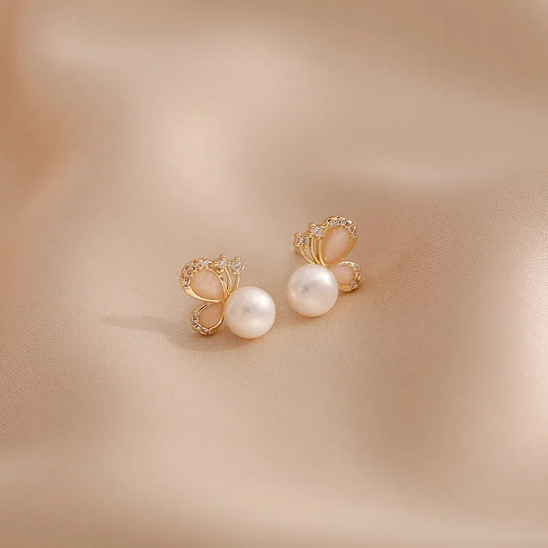Mythstone 18K Gold Pearl Butterfly Love Freedom Stud Earrings - Image 2