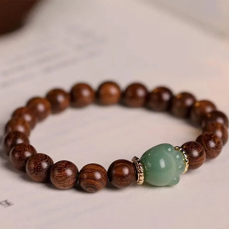 Mythstone Sandalwood Lovely Cat Paw Protection Bracelet - Image 5