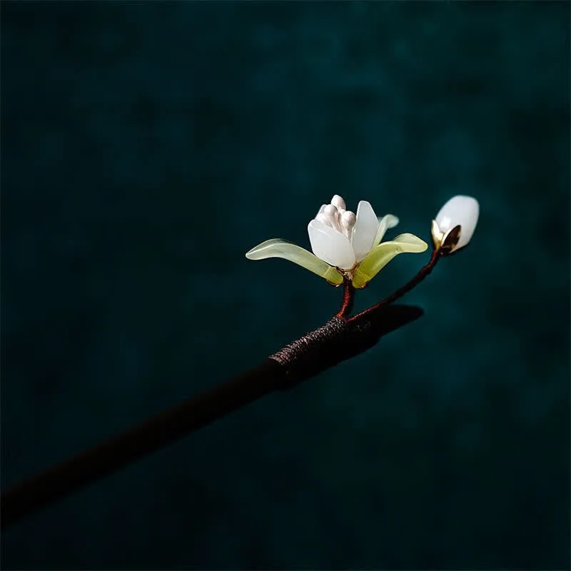 Mythstone Pearl Flower Leaf Butterfly Happiness Hairpin - Image 3