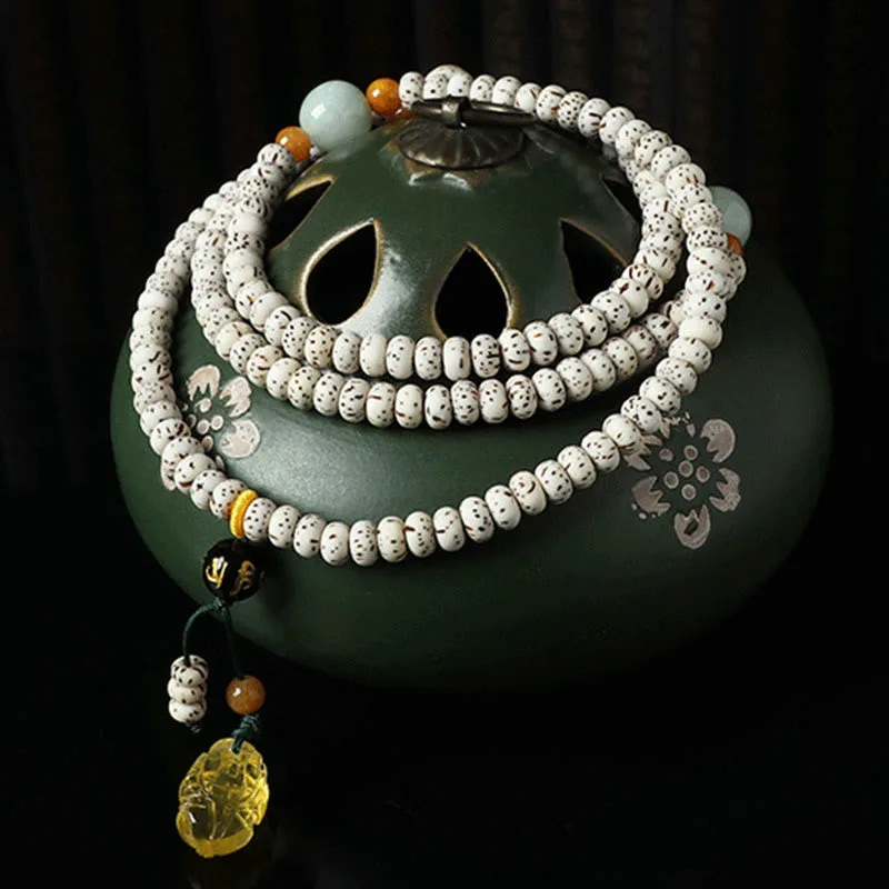 Mythstone Tibetan Bodhi Seed Amber Agate Wealth Bracelet - Image 2