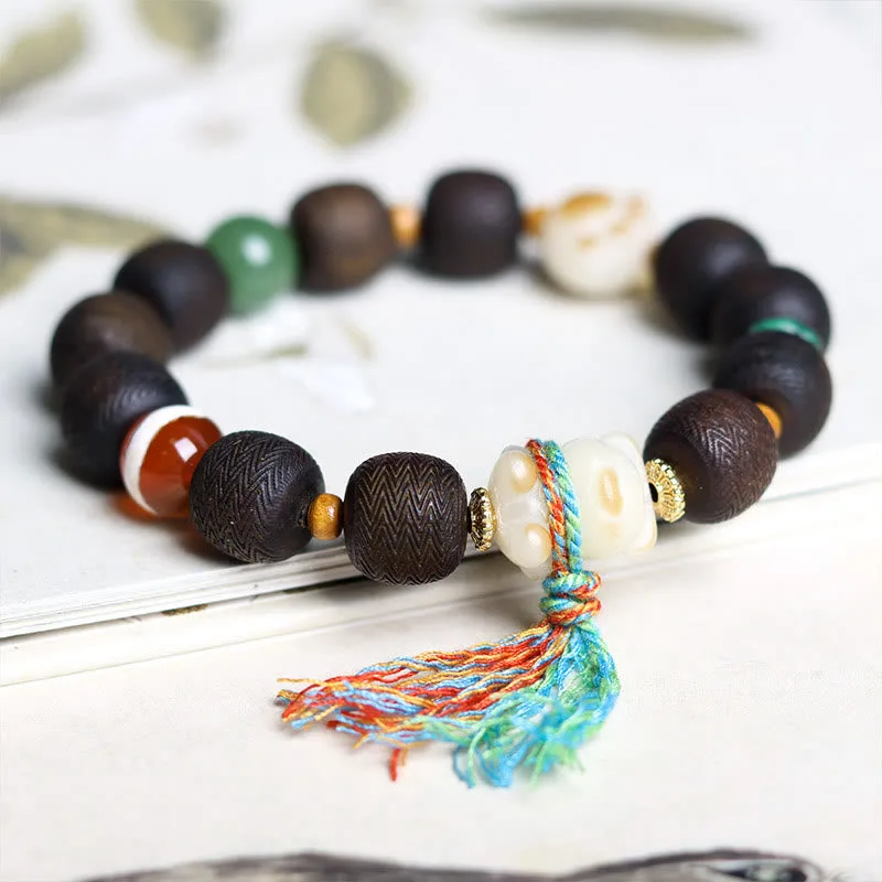 Mythstone Green Qinan Agarwood Bodhi Seed Cat's Paw Claw Peace Bracelet - Image 3