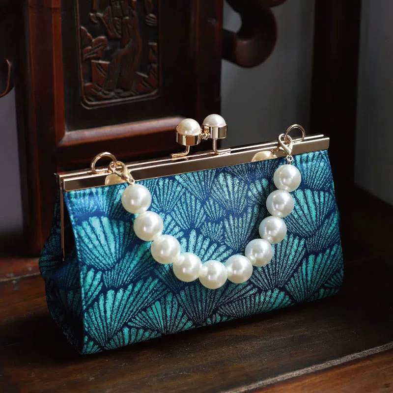 Mythstone Vintage Peacock Blue Leaf Pattern Pearl Metal Handbag - Image 10