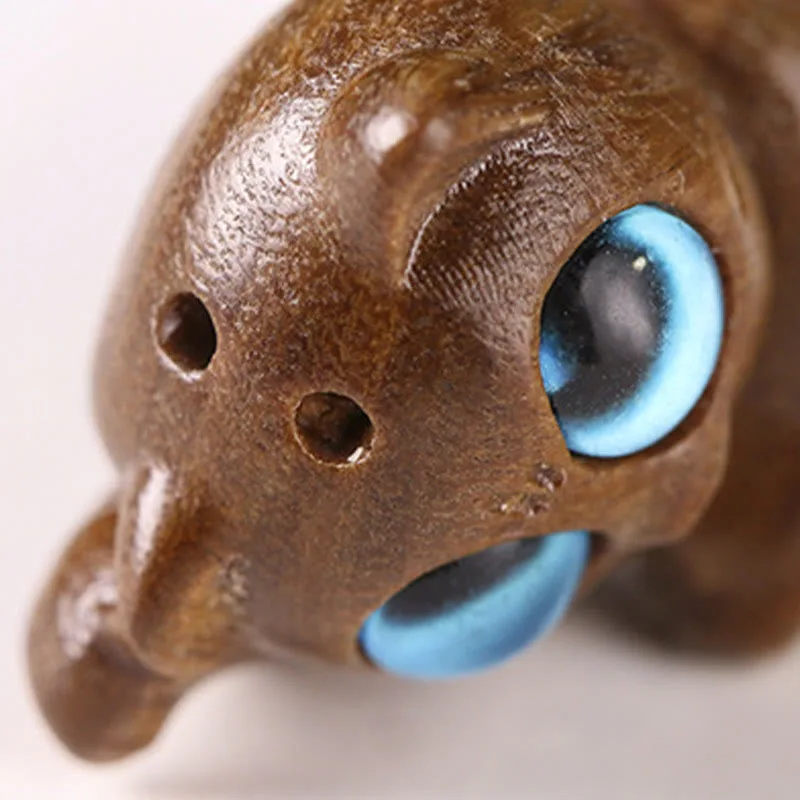 Mythstone Mini Green Sandalwood Dancing Cat Engraved Positive Desk Decorations - Image 6