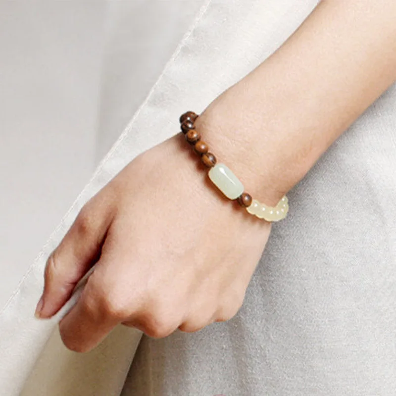 Mythstones Jade Sandalwood Luck Abundance Bracelet - Image 3