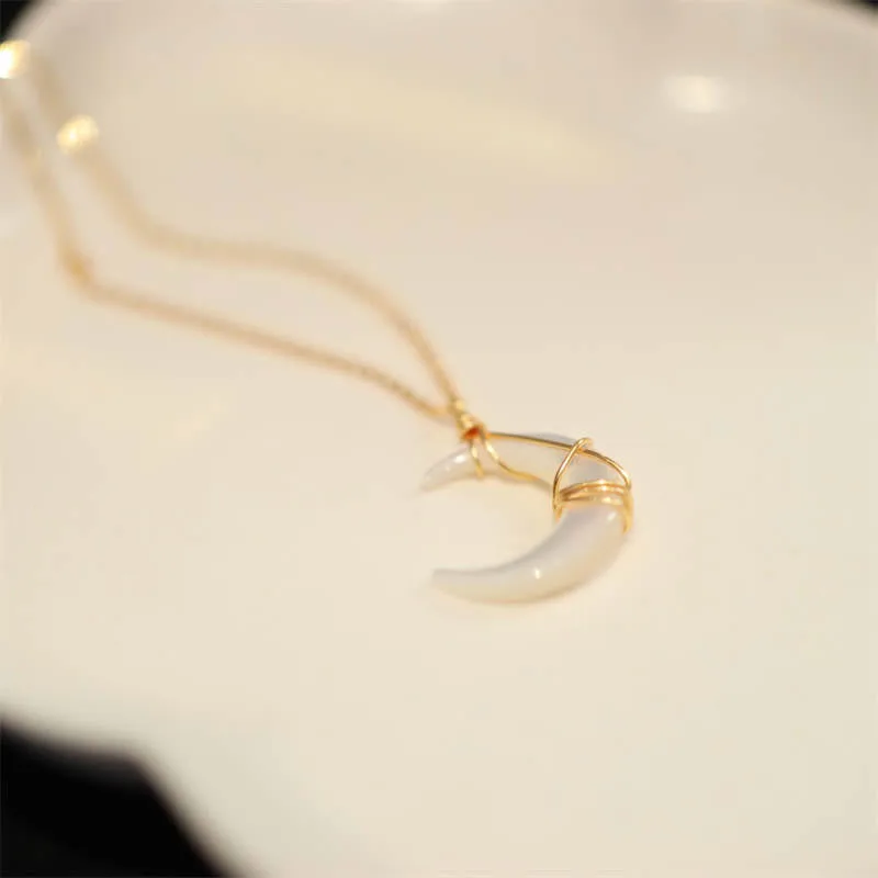 Mythstone Natural Tridacna Stone Crescent Moon Blessing Necklace Pendant - Image 7