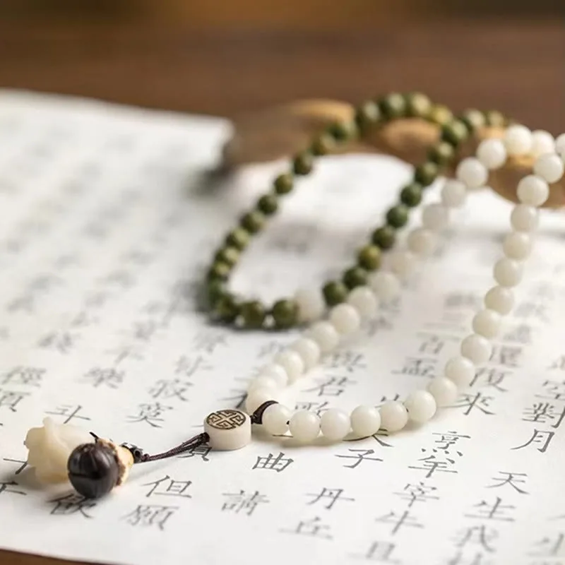 Mythstone Natural Green Sandalwood Bodhi Seed Soothing Bracelet - Image 4