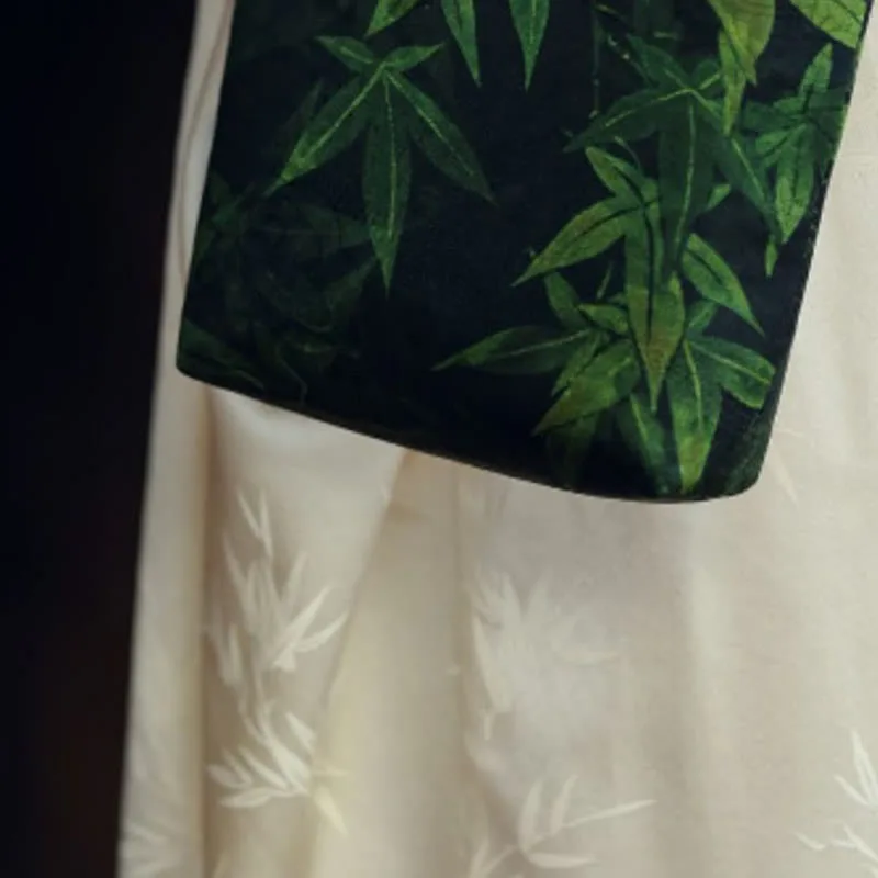 Mythstone Small Maple Leaf Persimmon Metal Chain Crossbody Bag Shoulder Bag Cellphone Bag - Image 9