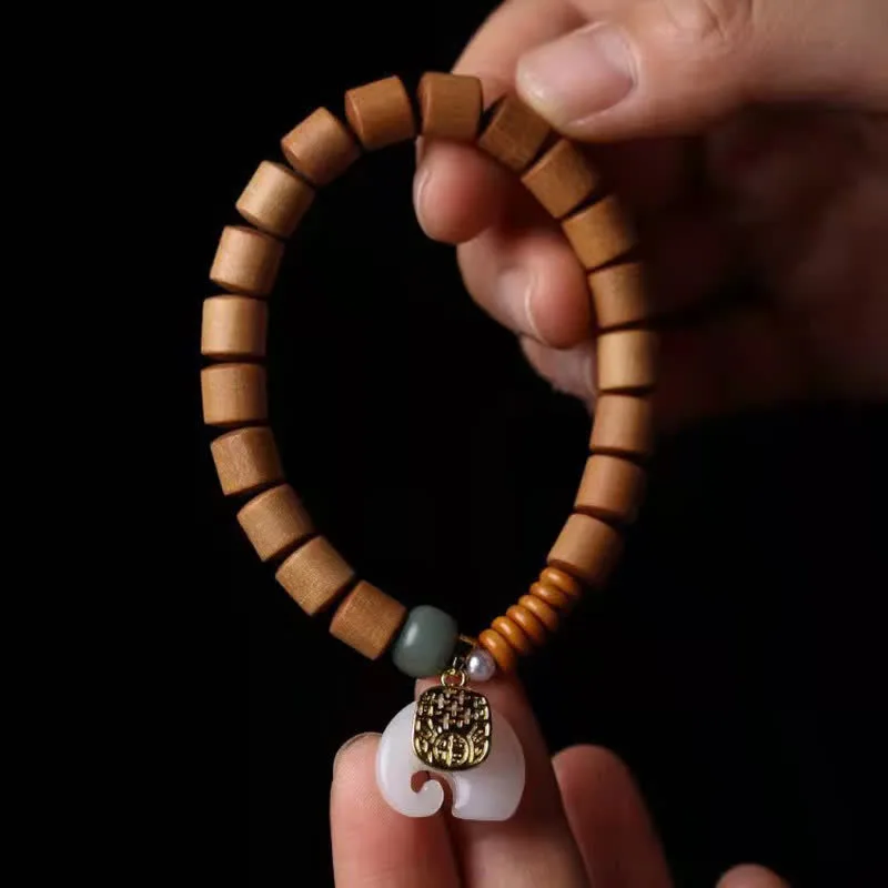 Mythstone Sandalwood Jade Elephant Protection Bracelet - Image 2