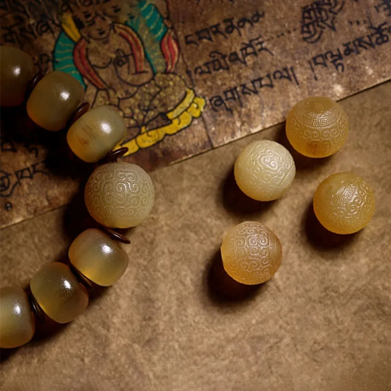 Mythstone Handmade Tibetan Sheep Horn Om Mani Padme Hum Auspiciousness Bracelet - Image 16