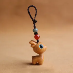 Mythstone Sandalwood Small Leaf Red Sandalwood Ebony Wood Green Sandalwood Lucky Mini Deer Carved Protection Key Chain Phone Hanging Decoration