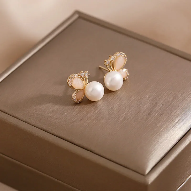 Mythstone 18K Gold Pearl Butterfly Love Freedom Stud Earrings - Image 7