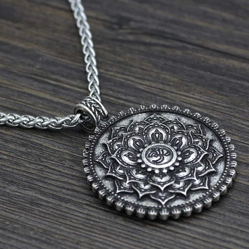 Six True Words Love Peace Flower Pattern Necklace - Image 4