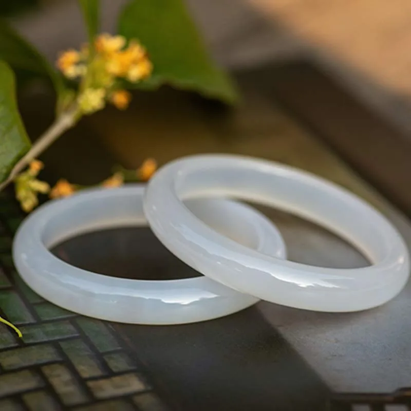 Mythstone Natural Chalcedony Harmony Positive Bracelet Bangle - Image 2