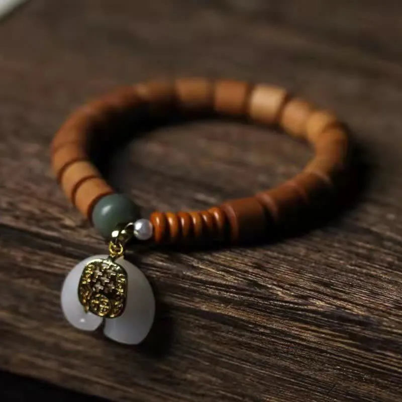 Mythstone Sandalwood Jade Elephant Protection Bracelet - Image 8