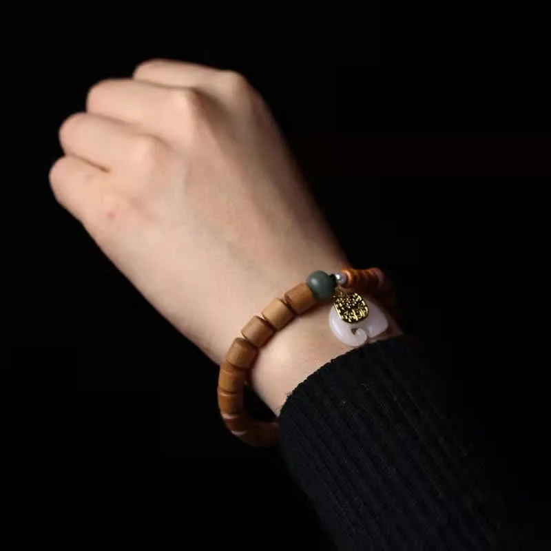 Mythstone Sandalwood Jade Elephant Protection Bracelet - Image 6