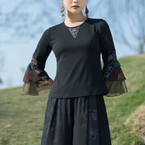 Mythstone Embroidery Flower T-shirt Three Quarter Bell Flare Sleeves Cotton Top Tee