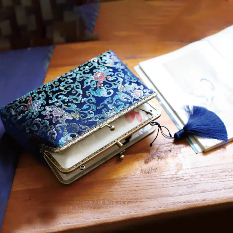 Mythstone Vintage Geometry Flowers Metal Chain Crossbody Bag Shoulder Bag Handbag - Image 10