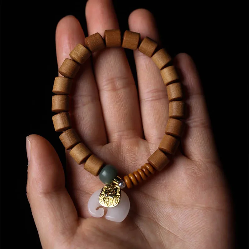 Mythstone Sandalwood Jade Elephant Protection Bracelet - Image 5
