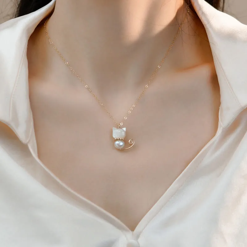 Mythstone 14K Gold Plated Pearl Hetian Jade Shell Luck Cat Kitten Necklace Pendant - Image 4